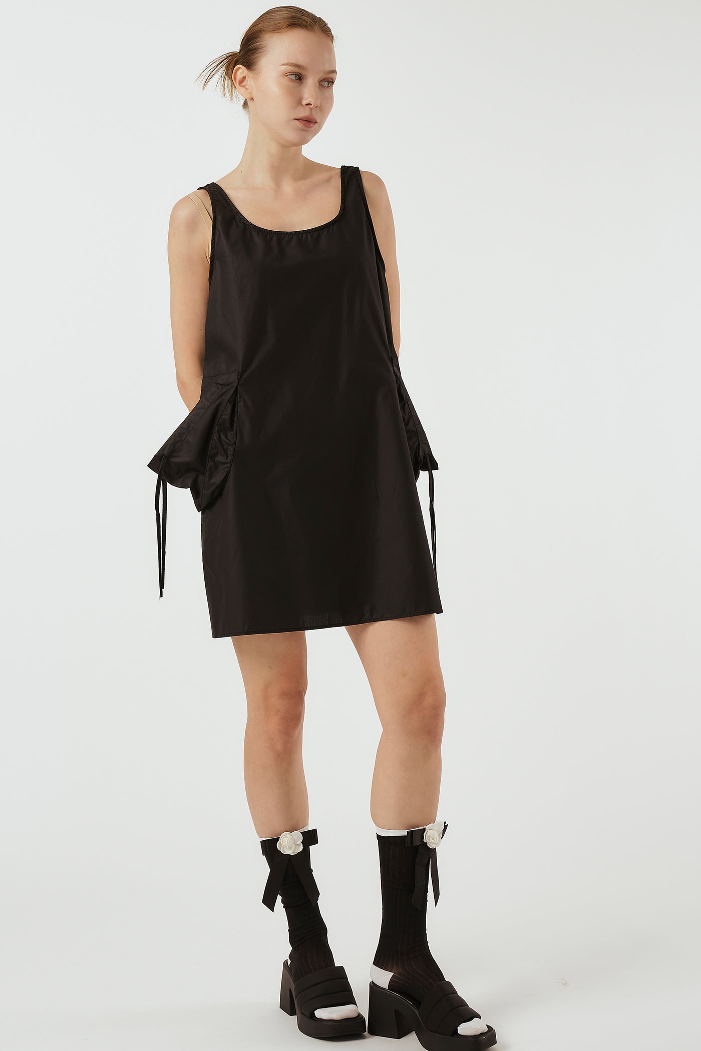 storets.com Anna Cargo Mini Dress