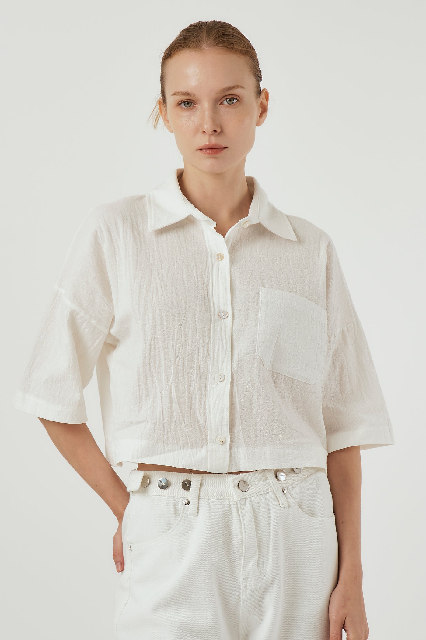 storets.com Lauren Crinkle Cropped Shirt