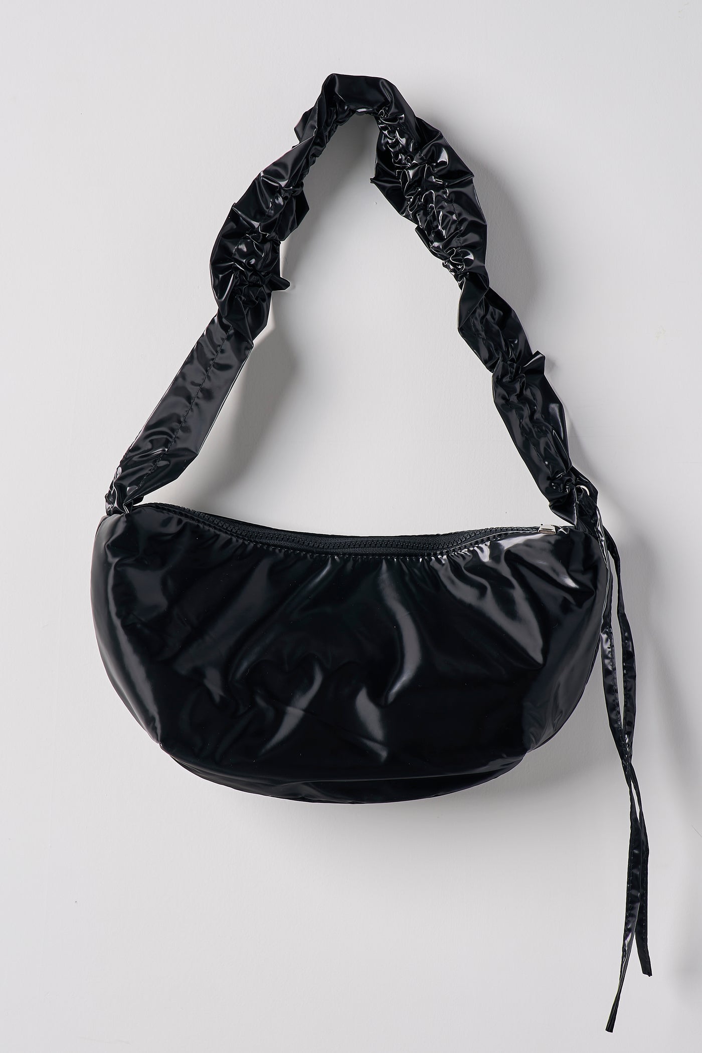 storets.com Metallic Hobo Bag