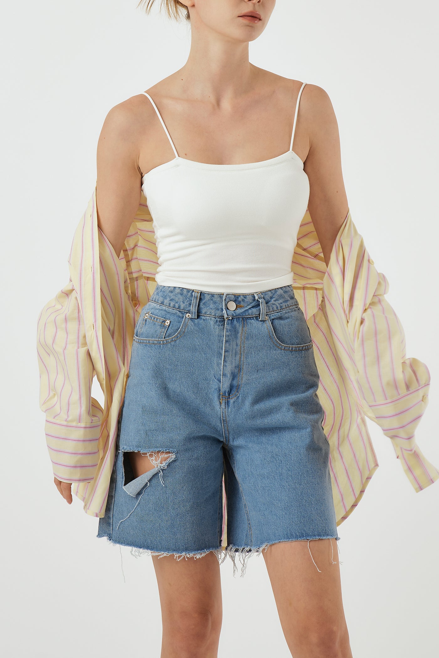 storets.com Remy Cut-out Denim Shorts