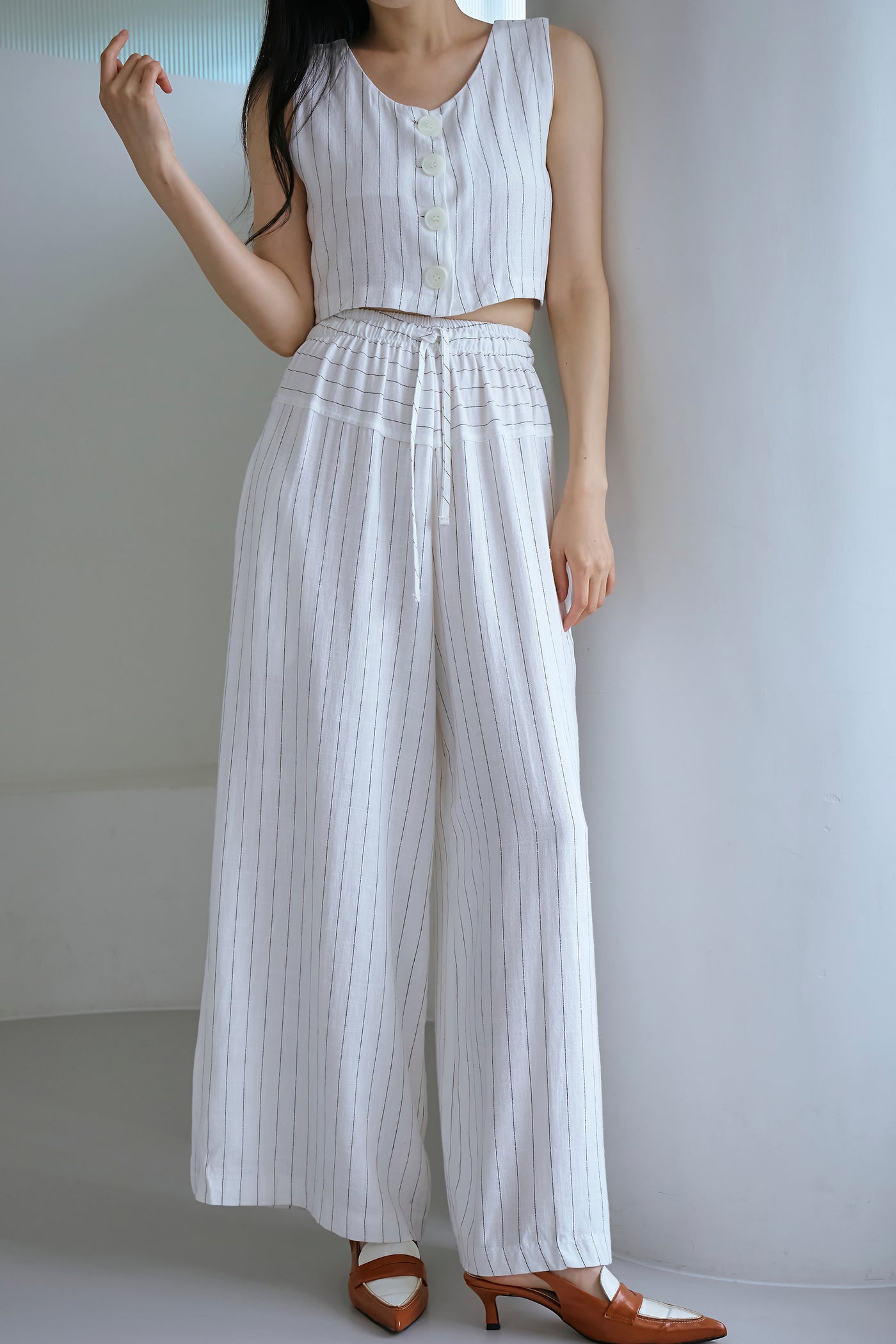 storets.com Yve Striped Linen Pants