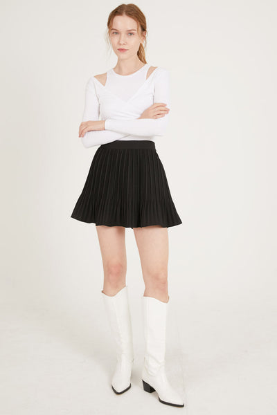 storets.com Nadia Pleated Flare Skort